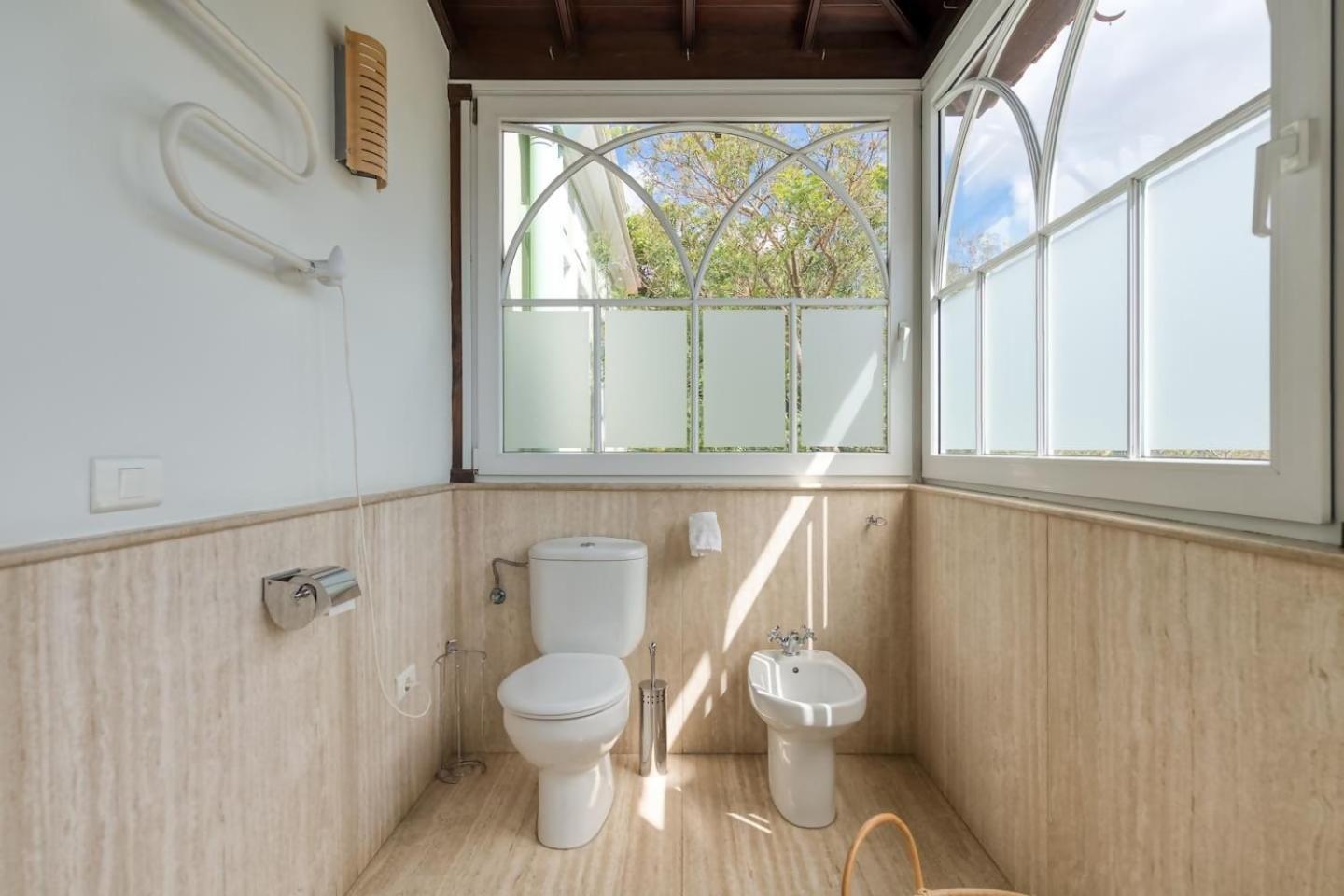 Amplia Villa de lujo con piscina climatizada Las Palmas de Gran Canaria Exterior foto